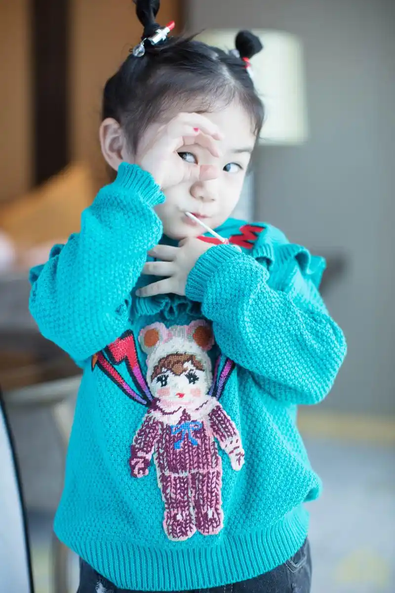 今日台风稳健的lucky女士,漂亮发型幕后全记录～发型总监:李承铉.