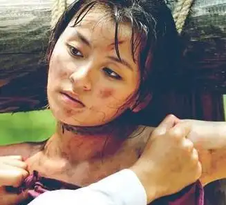 女烈士受刑被砍下头颅示众英勇不屈的女烈士贺满姑