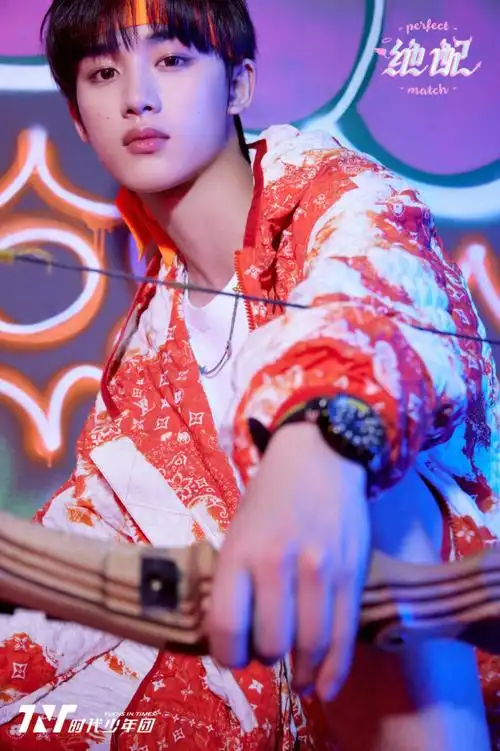 丁程鑫 - 堆糖,美图壁纸兴趣社区