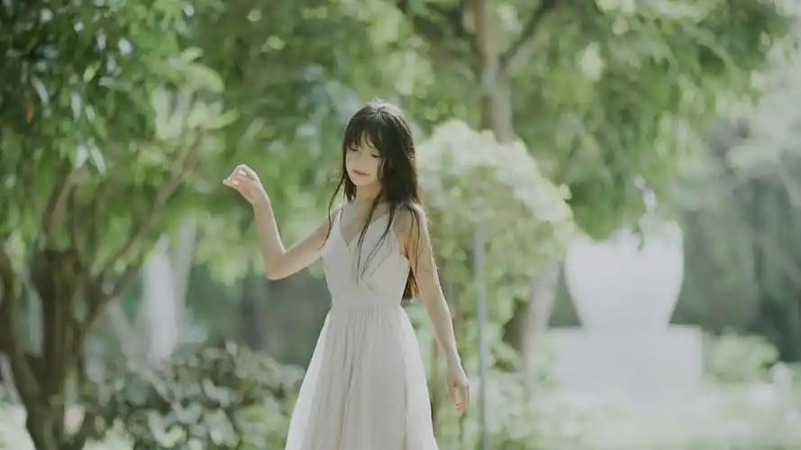 小清新森系美女清爽干净甜美写真