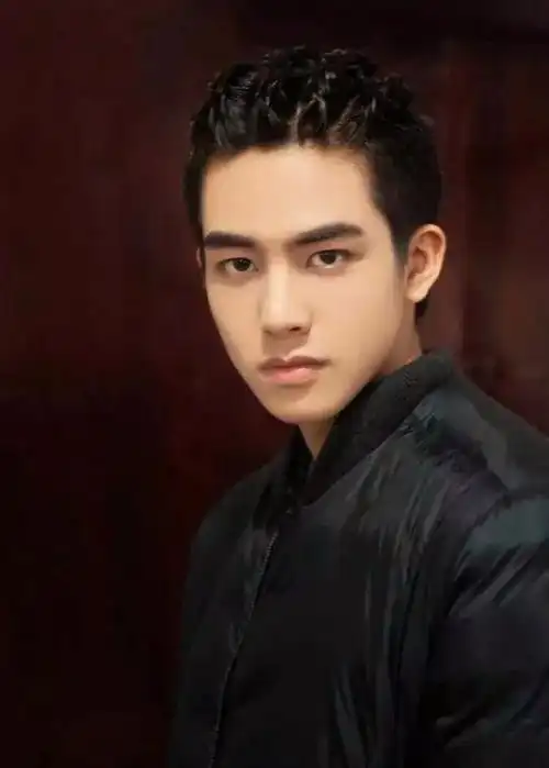 宋威龙个人资料简介(演员宋威龙出演的影视作品盘点)