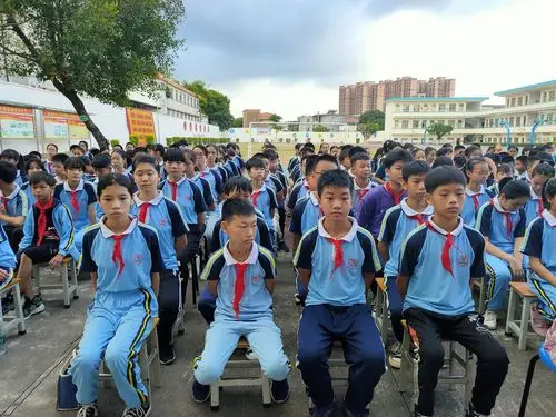 感恩母校,筑梦远航一一柏塘中心小学2020届六年级学生毕业典礼