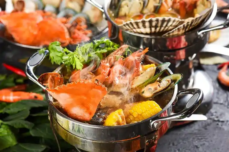 美食之飨 热带风情 北京粤财jw万豪酒店推出东南亚小火锅