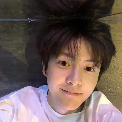 素颜无滤镜怼脸嘉羿更客观了素颜节目截图胡春杨陈宥维工作室审美不行