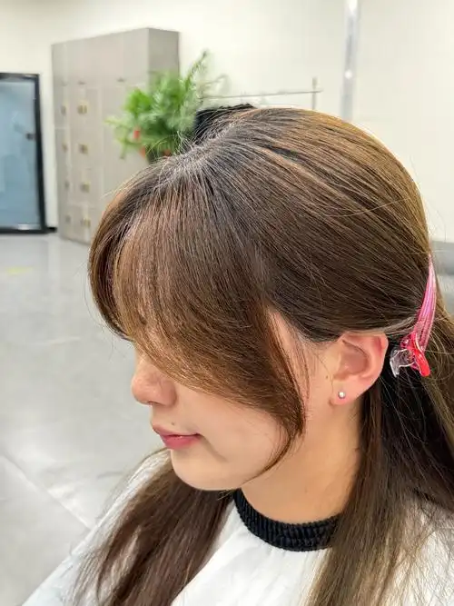 所有女生都在剪的空气刘海