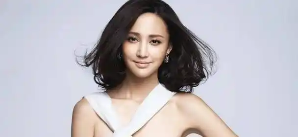 被指身材走样张歆艺霸气回应网友不愧是御姐范