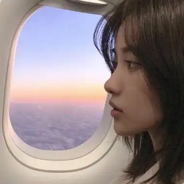 qq头像女生唯美成熟