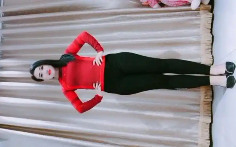 轻熟女广场舞《走破几双鞋》_哔哩哔哩_bilibili