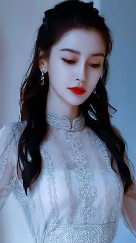 顶级壁纸〕angelababy杨颖,烈焰红唇小白牙