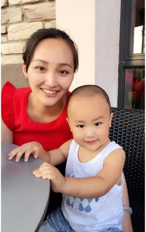 谍战天王于震生完二胎生三胎幸福再婚甜蜜蜜