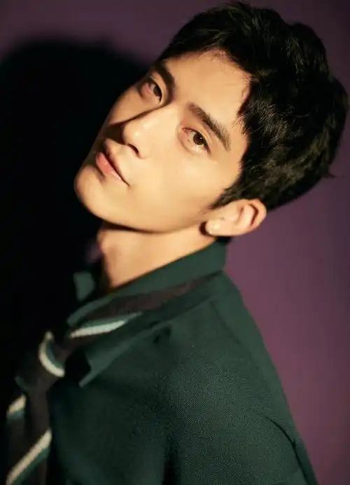 井柏然资料个人资料,黄轩资料个人资料 - 0319娱乐网