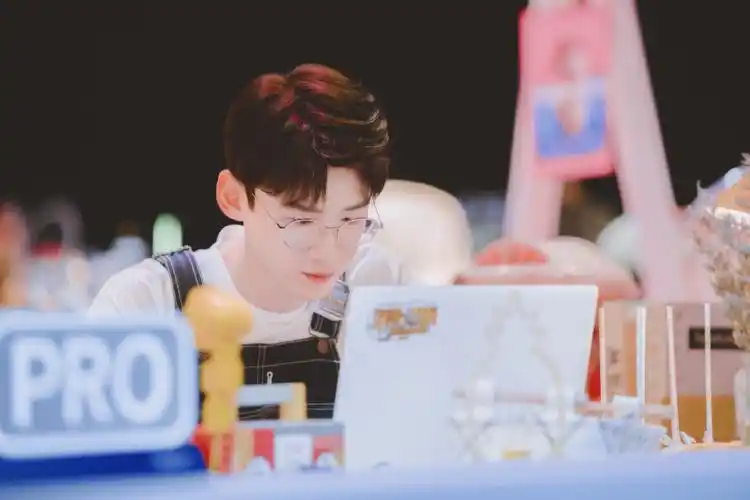 白敬亭 - 堆糖,美图壁纸兴趣社区