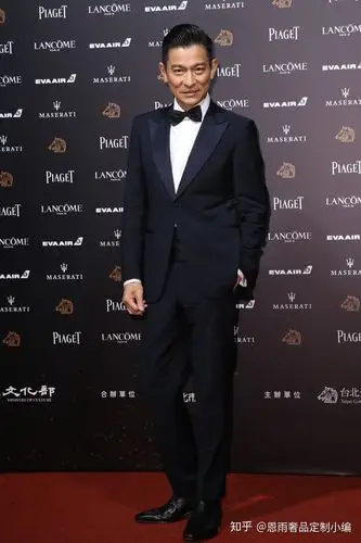 西装天王四大天王之首刘德华先生