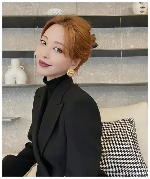 担心失业的女星,确认主持综艺节目,她是韩国知名人物.|韩剧|韩艺瑟|梦