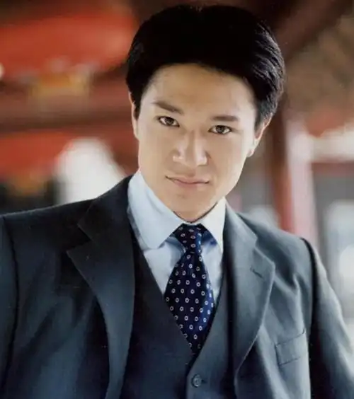 李宗翰出身皇室后裔又活得干净他没大红是娱乐圈的损失