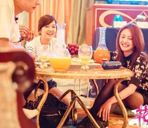 【图】《花少2》陈意涵郑爽身高大对比 正经夫妇粉丝刷屏掀骂战