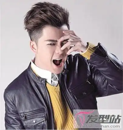 沙发发质适合的发型简约酷炫让头发不毛躁