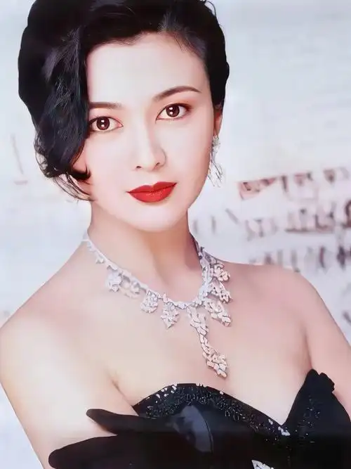 关之琳年轻时候可真美,教科书级别的美貌-度小视