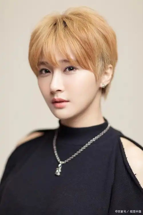 "好声音"的陈冰也被出来了!点赞网友的评论,疑为自己发声