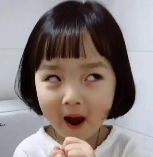 十大网红小女孩搞笑表情包 - 蜡笔小新卡通头像!