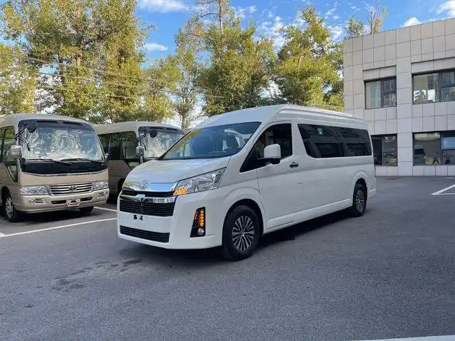 丰田海狮商务车搭载了3.5v6,动力参数也是相当好看.