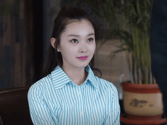 创业时代温迪宋轶微笑gif动图_动态图_表情包下载_soogif