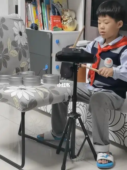 没条件创造条件自制架子鼓