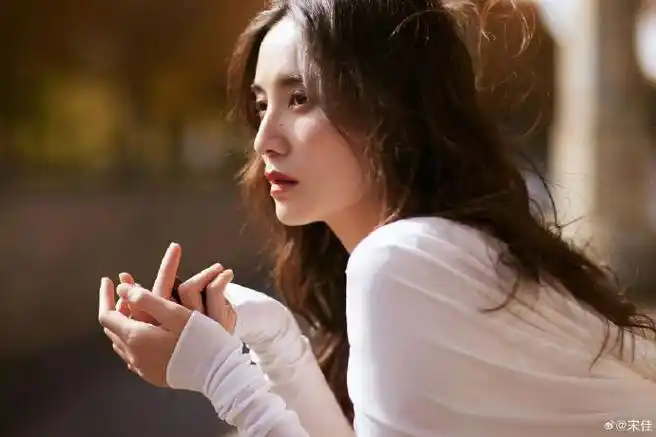 电影好东西开机##宋佳钟楚曦赵又廷新片开机同框