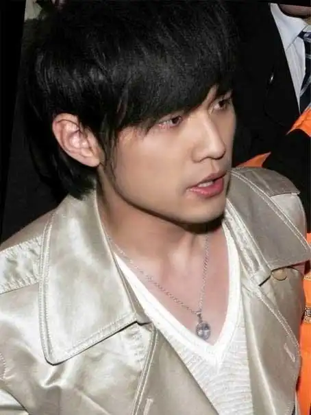 周杰伦超帅侧颜多图