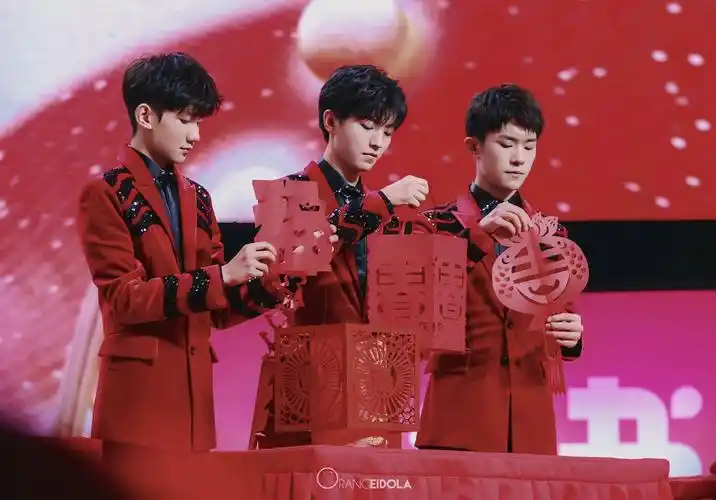 tfboys79 - 堆糖,美图壁纸兴趣社区