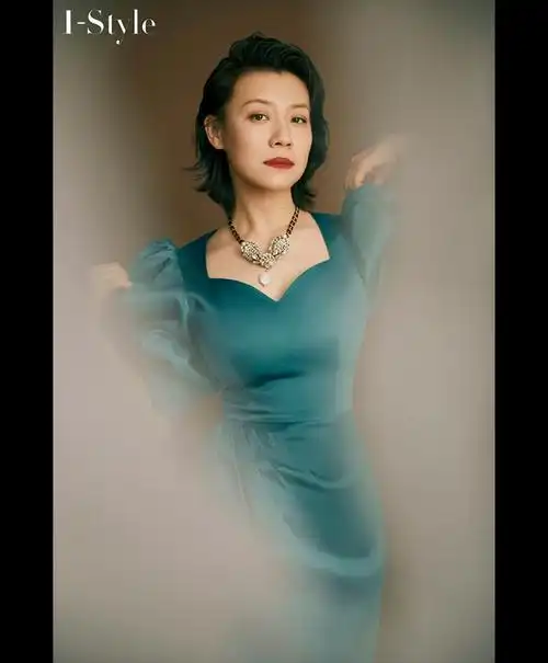 隐秘的角落后刘琳依然绽放