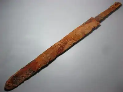 少见的汉代宽铁剑 一把(已出售)