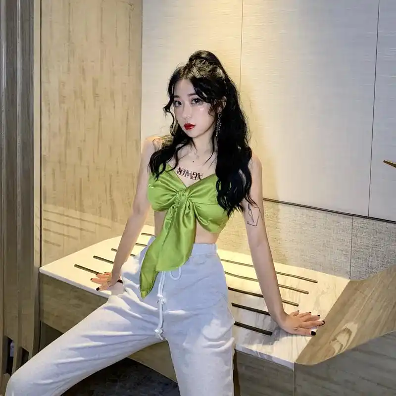 现货实价实拍泫雅同款绿色蝴蝶结吊带性感小心机小背心女裹胸上衣