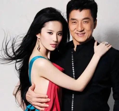 刘亦菲坦承有意中人 感谢成龙对自己的帮助