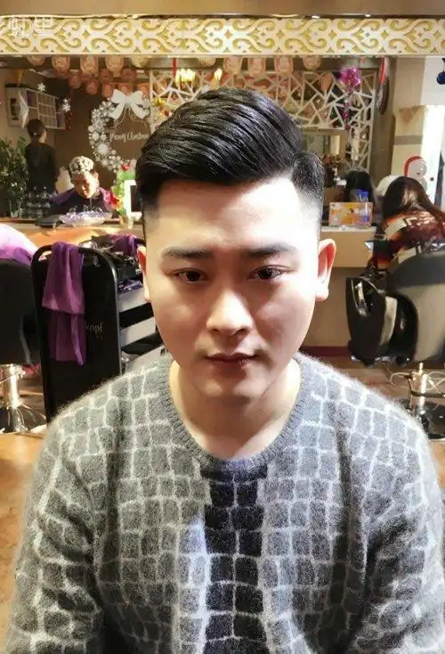 男士剃短头发发型大全 稳重成熟的男生短发造型