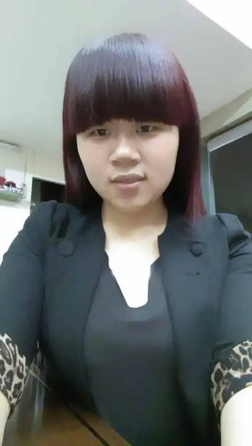 我老婆生完有点胖.怎么减肥呢特别是肚子呀