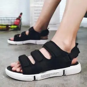 男士夏季外穿两用拖鞋凉鞋新款个性防滑沙滩鞋学生透气凉拖一字拖