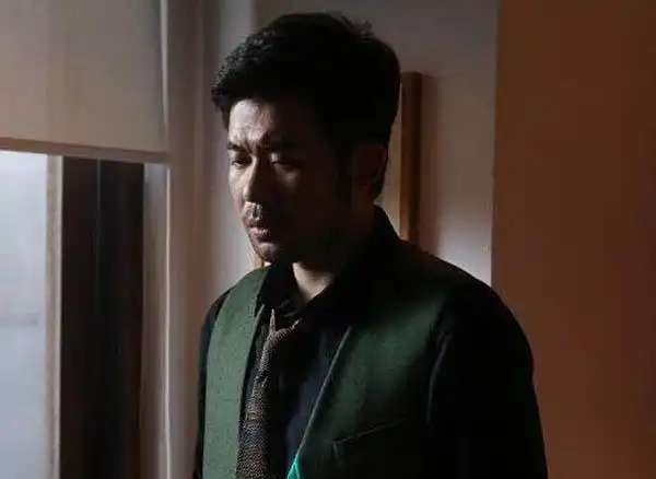 根据爆料称,王子文的老公叫刘丰源,也是一位演员,出生于