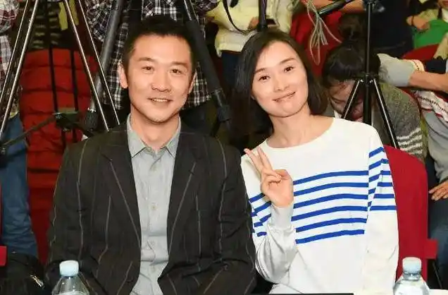 成名却分手发妻,如今前妻再嫁富商,他仍单身_黄志忠_何音_生活