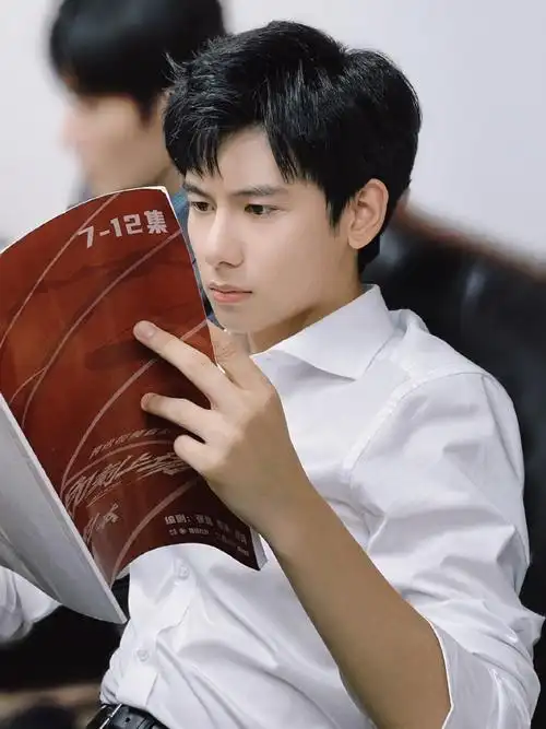 胡先煦,请大数据把这篇推荐给正在学习的小伙伴,设为壁纸即可叠加"