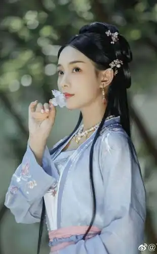 尽显中国女性古典美大家喜欢古装剧,不仅仅是因为剧情故事好看,也因为