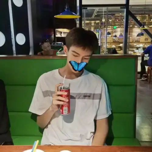 10月20日 9:55   关注  女生头像 男生头像 头像 男生 评论 收藏