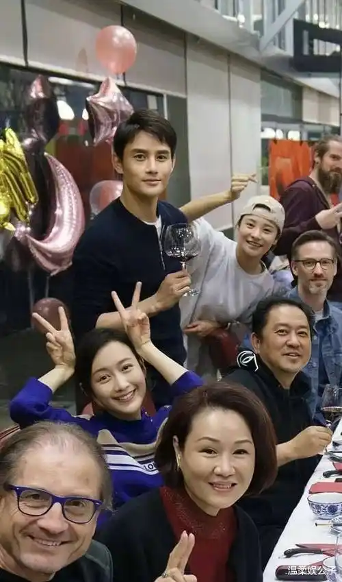 42岁王凯的现状:无儿无女,父亲已去世,有一妹妹