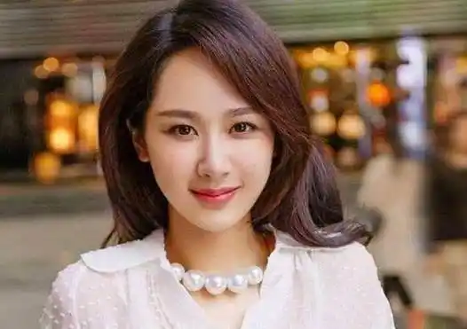 原创原创余生路透社照片曝光杨紫腿又短又粗疑被恶意p图