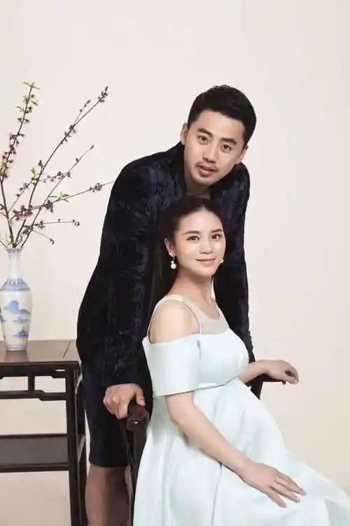 快女黄英现在的状况如何黄英老公曹帅家里有钱吗