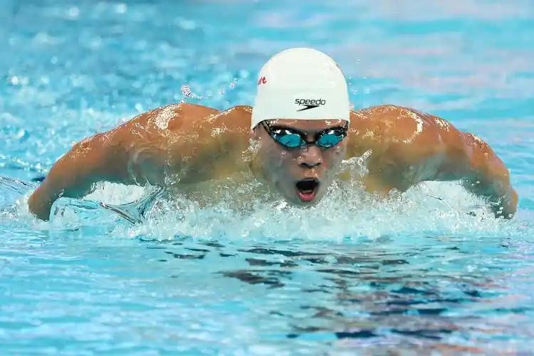 (体育)(2)游泳——短池世锦赛:李朱濠获男子100米蝶泳季军