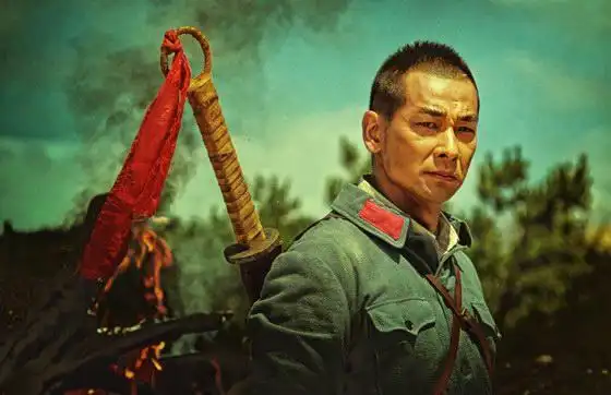 赵文卓李欣汝《铁血红安》电视剧37-38全集剧情介绍大结局