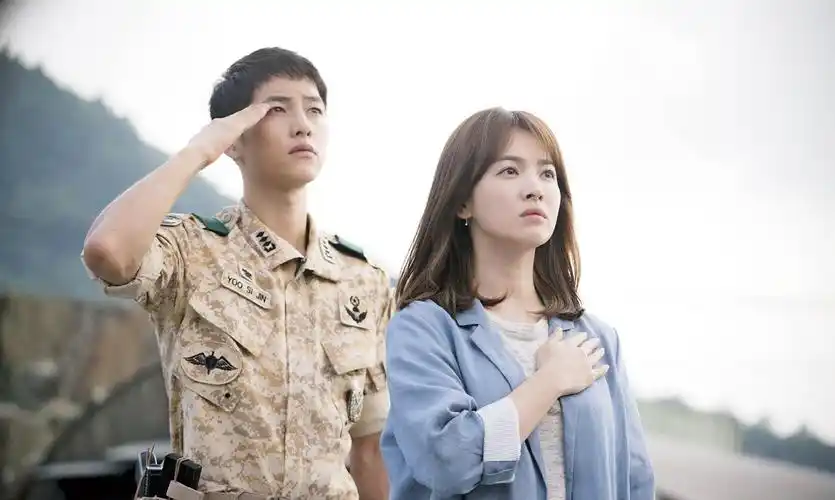 蓝色生死恋主演近况:小恩熙险截肢,尹俊熙恋上中国女星