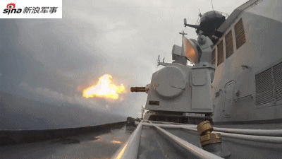 开炮把三哥震走!我海军护航编队在印度洋实弹训练