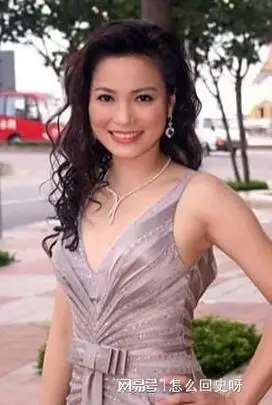 的主持人,恰恰是这个关照,也算是间接导致了樊亦敏错失很多爆火的机会